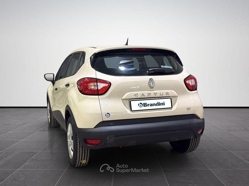 Occasion Renault Captur 90 ch (66 kW) 2014 Beige SUV