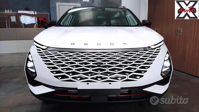Nuova Omoda 5 147 CV (108 kW) 2025 Bianco SUV