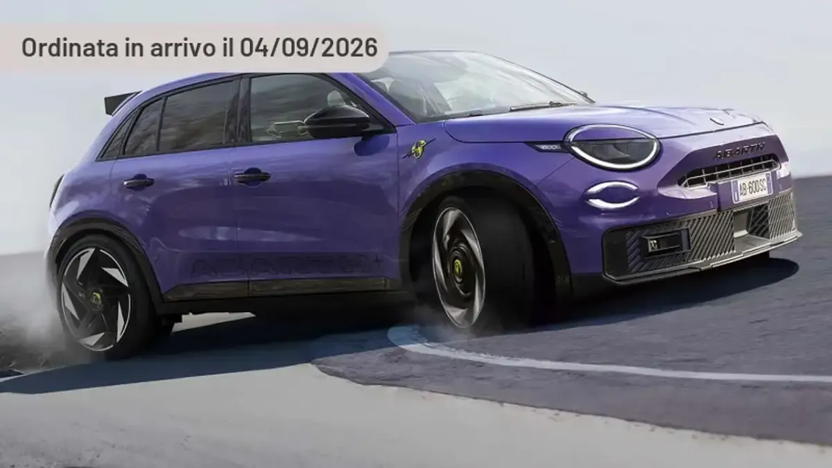 Nouvelle Abarth 600e Turismo 105 kW (143 ch) 2025 Argent SUV
