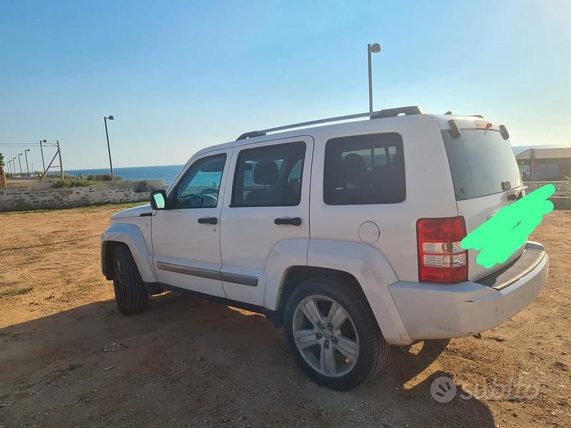 Usata Jeep Cherokee 2013 Bianco SUV