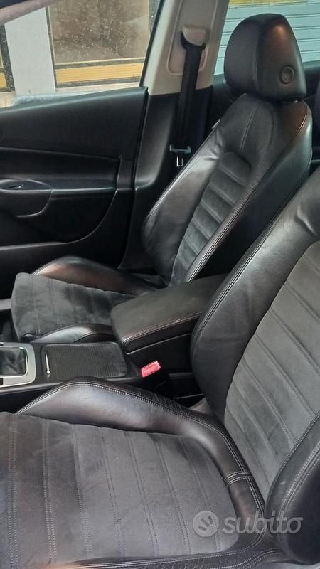 Usata VW Passat Highline 140 CV (102 kW) 2007 Grigio Berlina