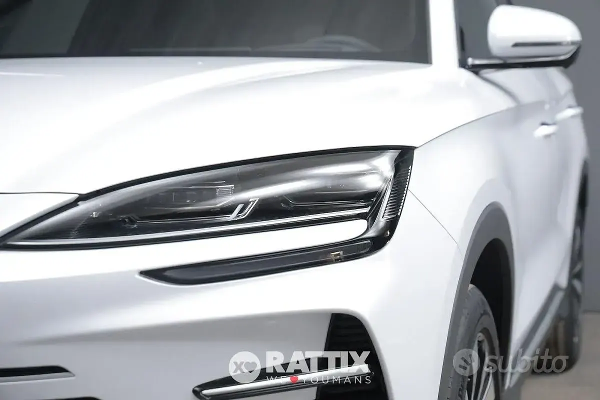 Ny BYD Seal U Boost 98 HK (72 kW) 2026 Vit SUV