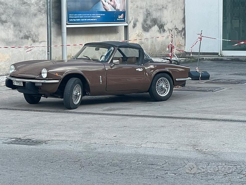 Usata Triumph Spitfire 1970 Marrone Cabrio