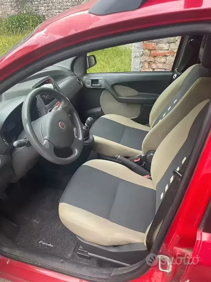 Usata Fiat Panda 4x4 69 CV (50 kW) 2007 Rosso Utilitaria