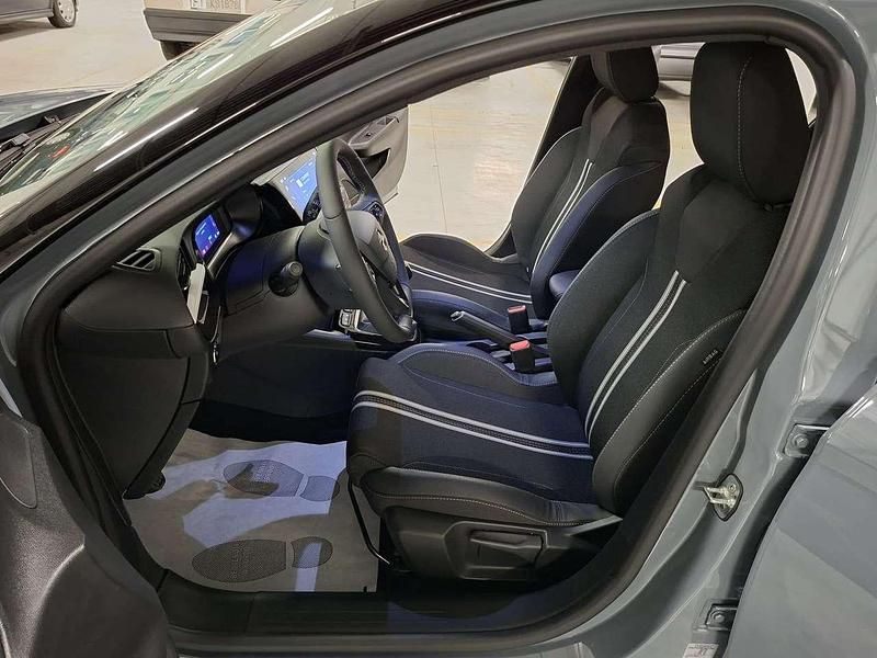Nuova Opel Corsa 101 CV (74 kW) 2026 Grafik grey/tetto black Utilitaria