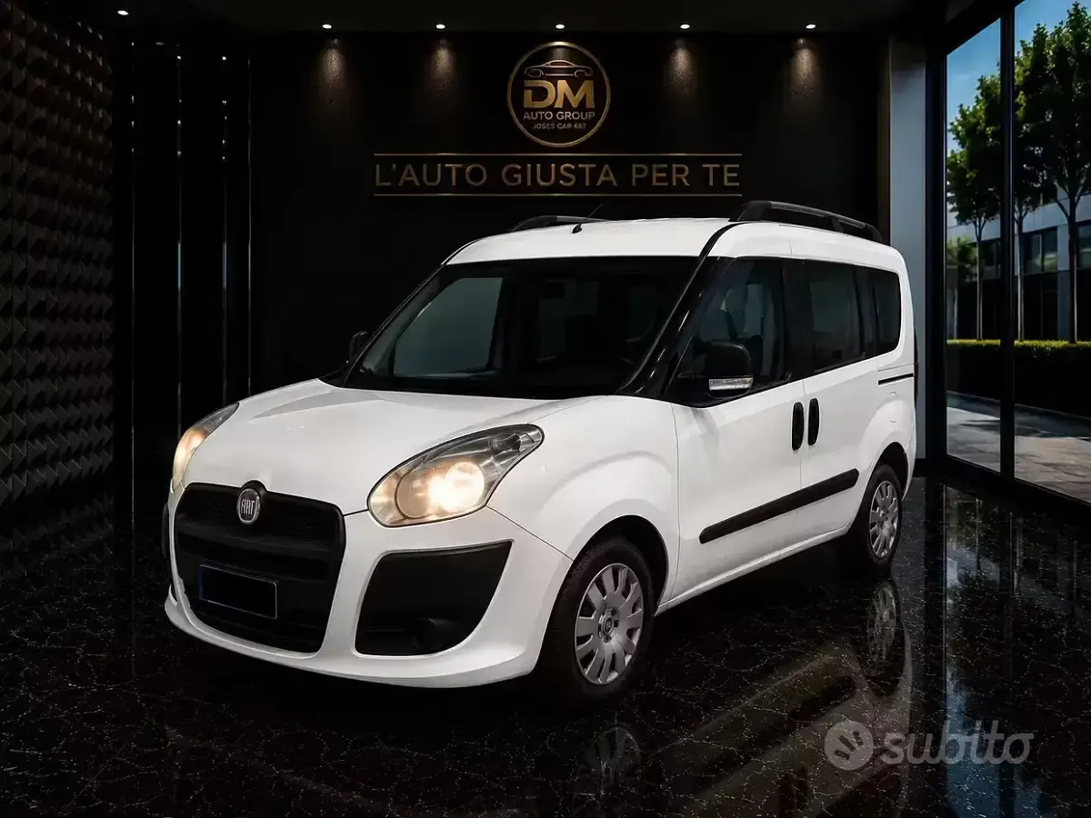 Usata Fiat Doblò Dynamic 120 CV (88 kW) 2012 Bianco Monovolume