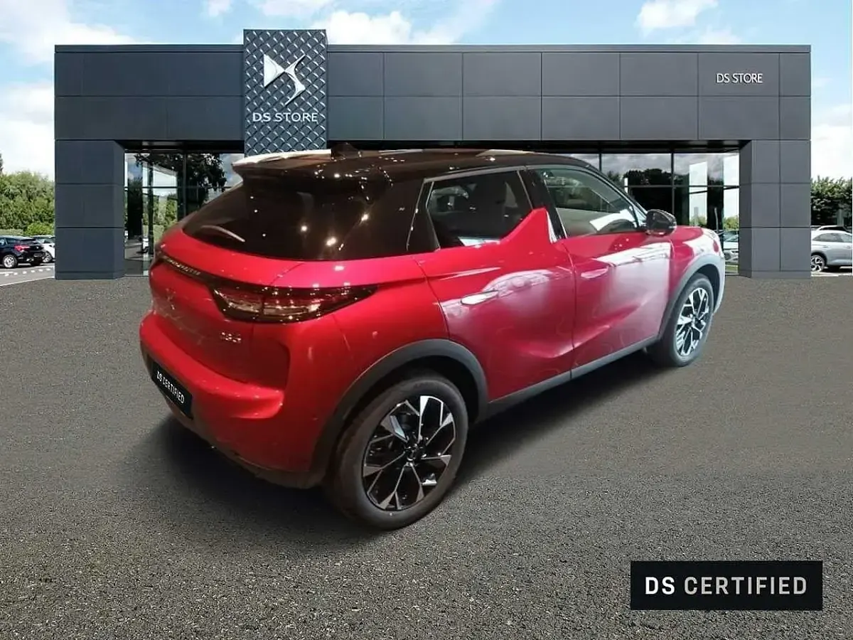 Usata DS Automobiles DS3 Crossback Opera 155 CV (114 kW) 2023 Rosso SUV