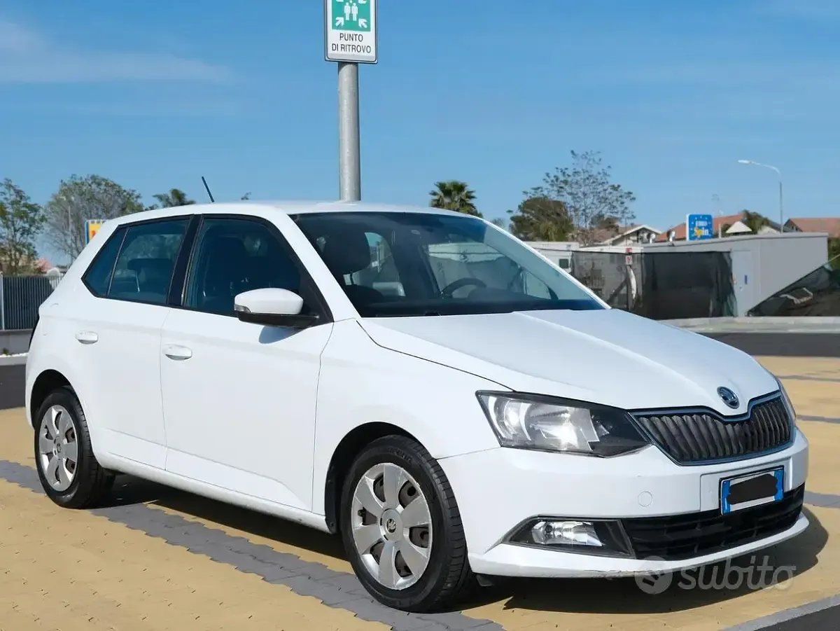 Usata Skoda Fabia 90 CV (66 kW) 2015 Bianco Berlina