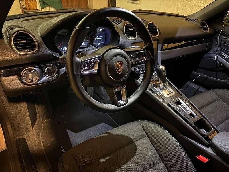 Usata Porsche 718 Boxster T 300 CV (220 kW) 2019 Argento Cabrio