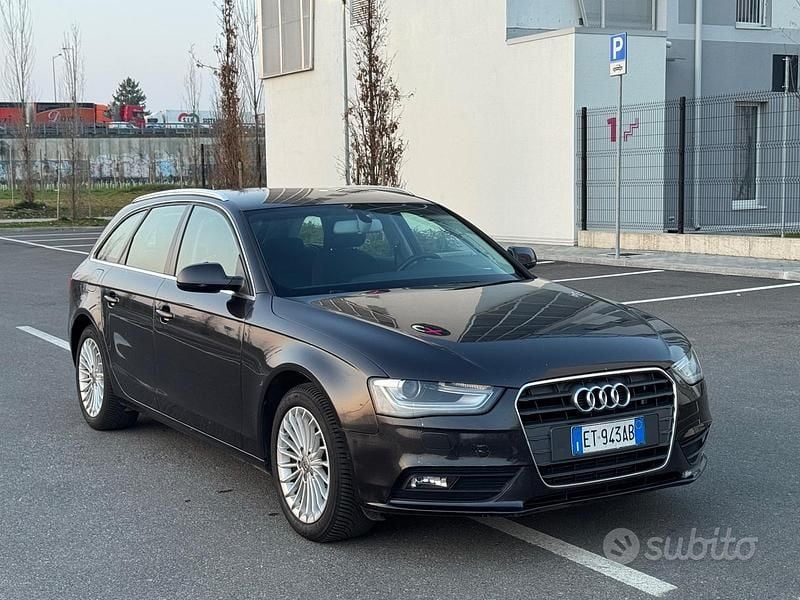 Usata Audi A4 Advanced 177 CV (130 kW) 2014 Blu Station wagon