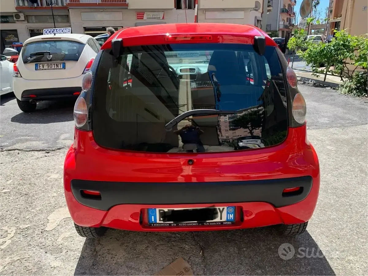 Usata Citroën C1 68 CV (50 kW) 2010 Rosso Utilitaria
