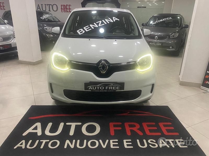 Usata Renault Twingo 65 CV (47 kW) 2021 Bianco Utilitaria