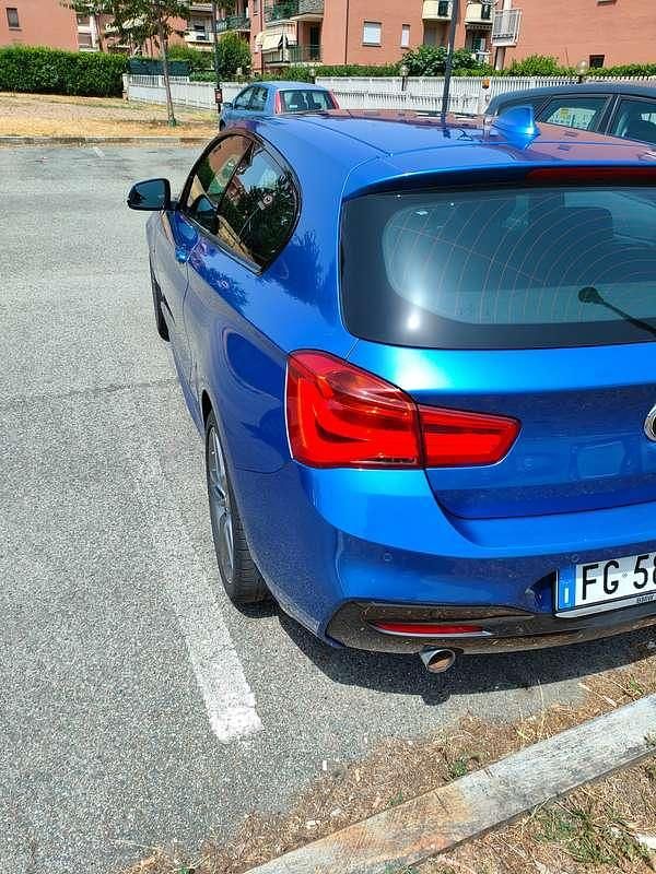 Blu/azzurro Usata 2017 BMW 116 M Sport Due volumi | 13.500 € (Ottimo prezzo) - Immagine 1/4