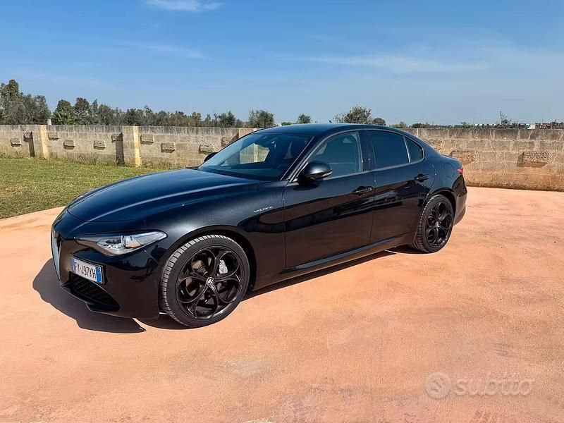 Usata Alfa Romeo Giulia Business 160 CV (117 kW) 2019 Nero Berlina