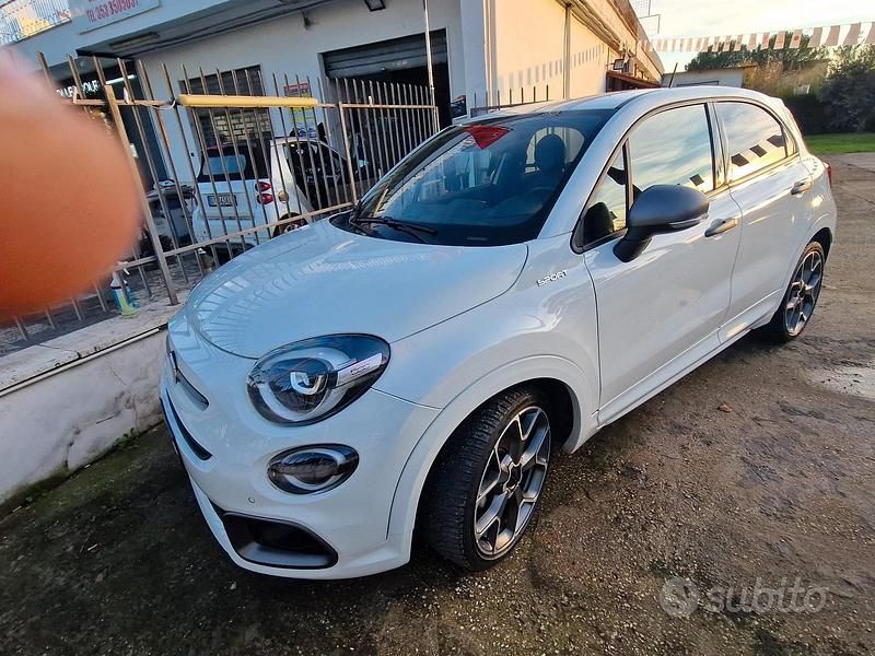 Usata Fiat 500 Sport 130 CV (95 kW) 2022 Bianco Station wagon