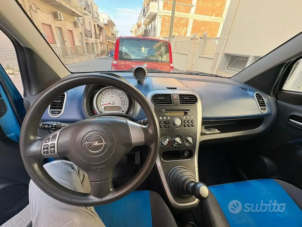 Usata Opel Agila 86 CV (63 kW) 2008 Utilitaria