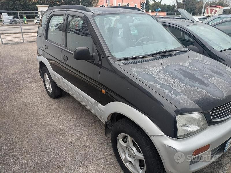 Usata Daihatsu Terios 2000 Nero SUV