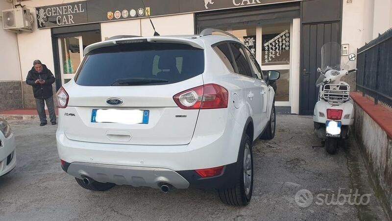 Usata Ford Kuga 2011 Bianco SUV