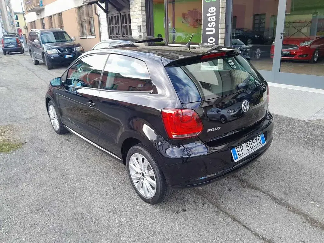 Usata VW Polo Comfortline 75 CV (55 kW) 2013 Nero Utilitaria