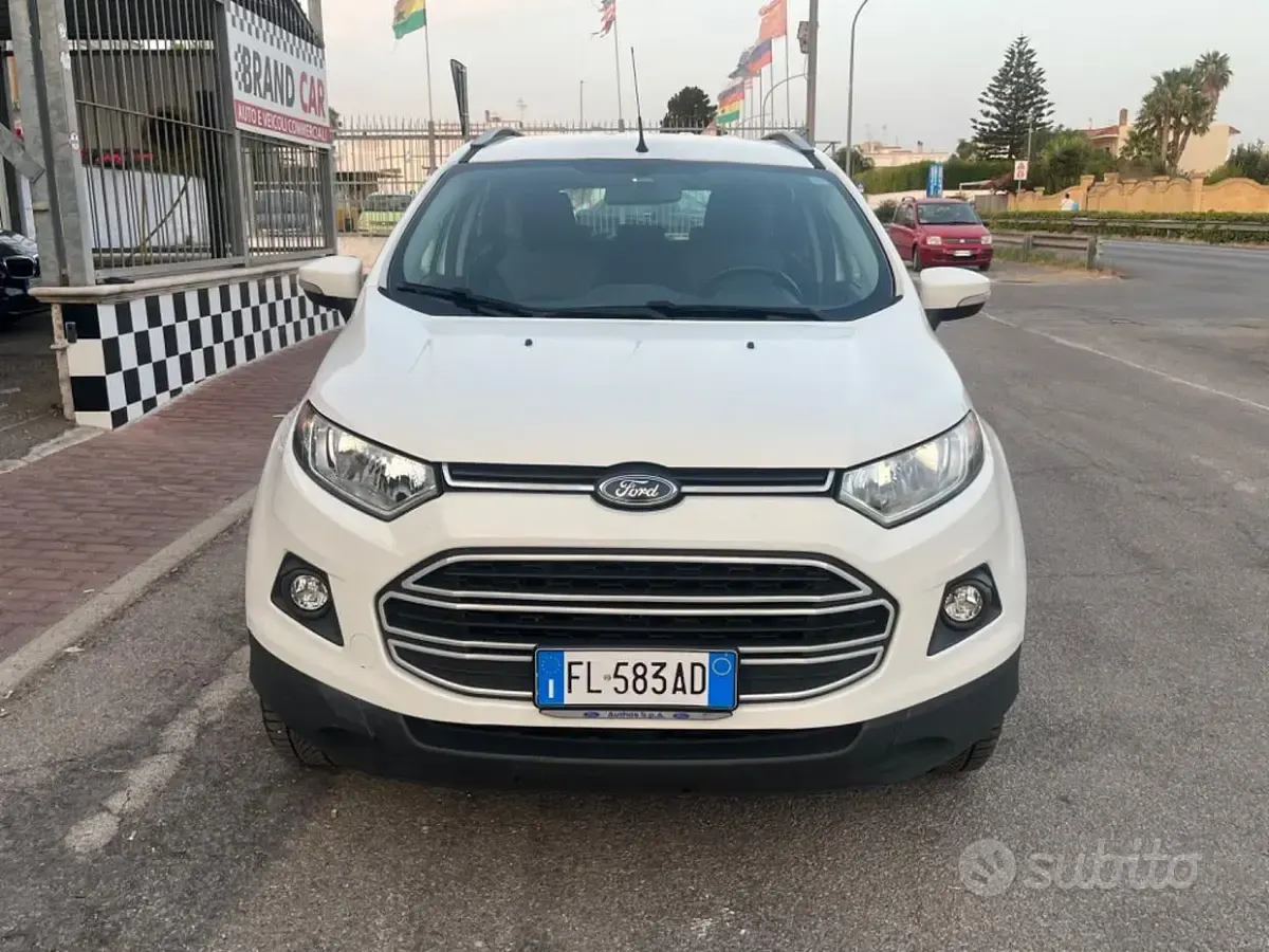 Usata Ford Ecosport Titanium 125 CV (91 kW) 2017 Bianco SUV