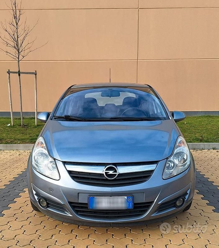 Usata Opel Corsa Club 80 CV (58 kW) 2007 Grigio Utilitaria