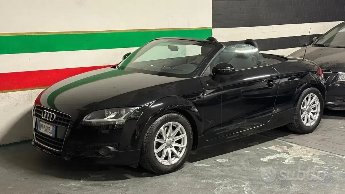 Usata Audi TT Roadster Advanced Plus 160 CV (117 kW) 2008 Grigio Cabrio