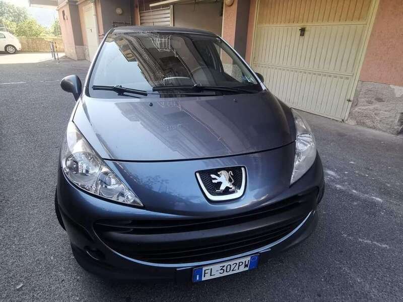 Usato 2007 Peugeot 207 1.4 Diesel 68 CV (3.400 €)