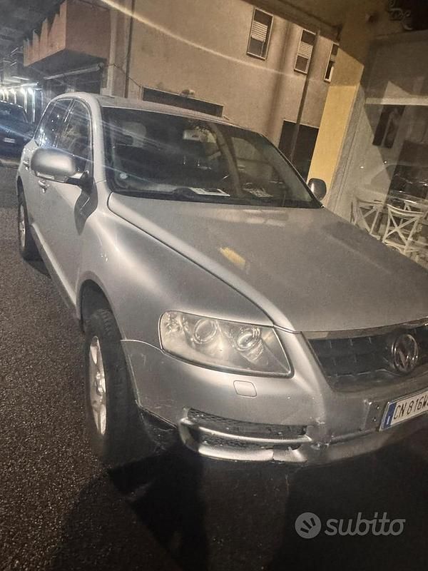 Usata VW Touareg 2004 Grigio SUV