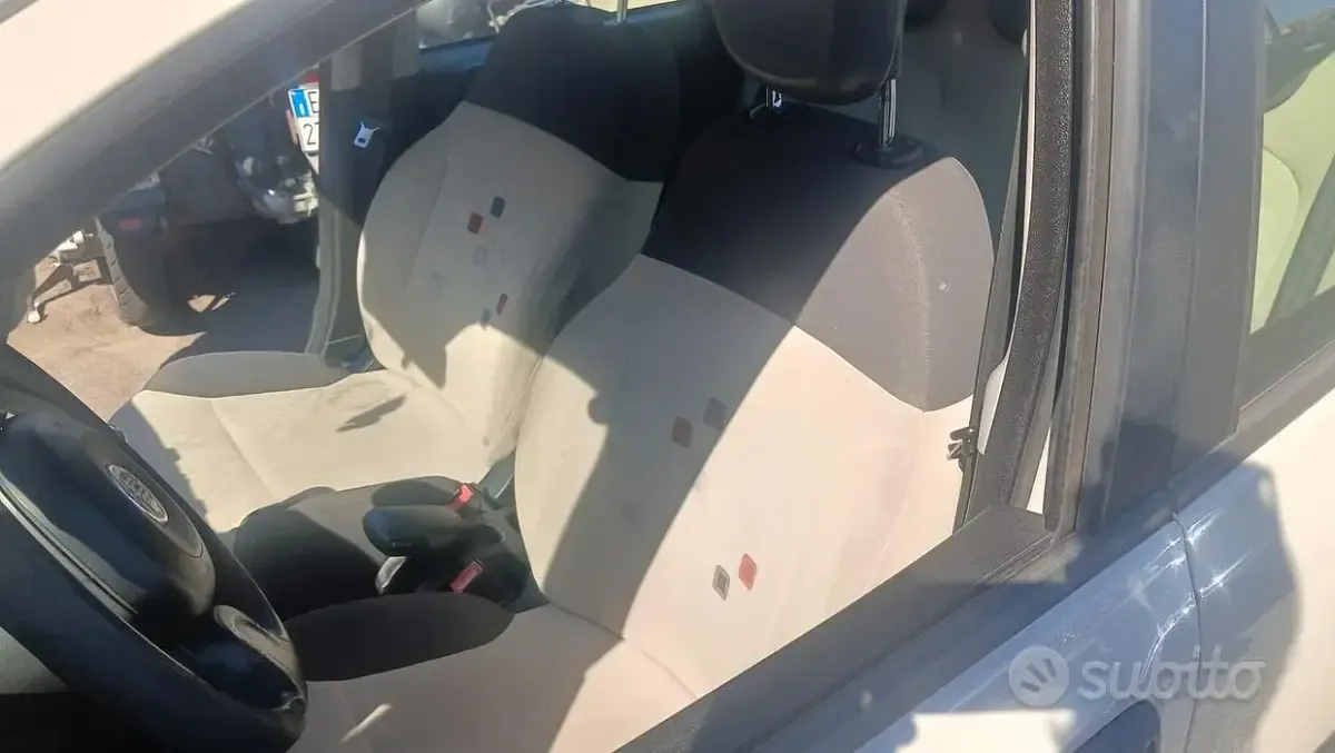 Usata Fiat Panda Easy 85 CV (62 kW) 2014 Beige Utilitaria