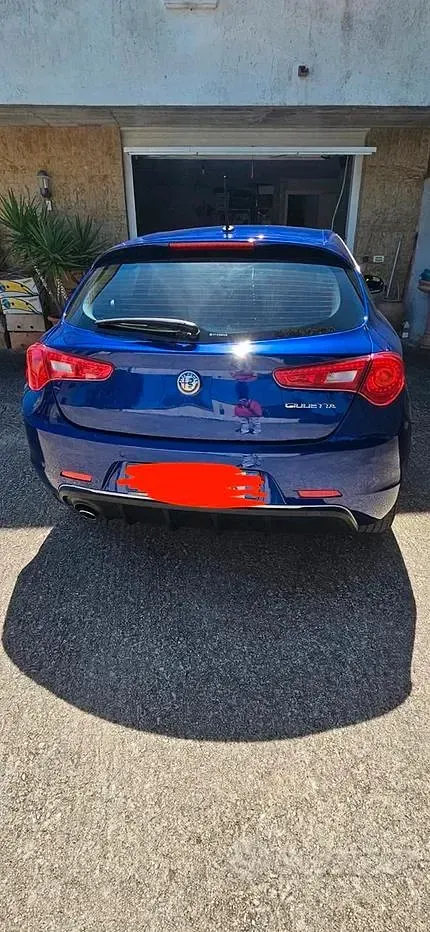 Usata Alfa Romeo Giulietta 120 CV (88 kW) 2020 Bluazzurro Utilitaria