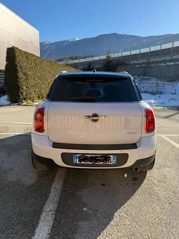 Usata Mini Cooper Countryman 122 CV (89 kW) 2015 Bianco SUV