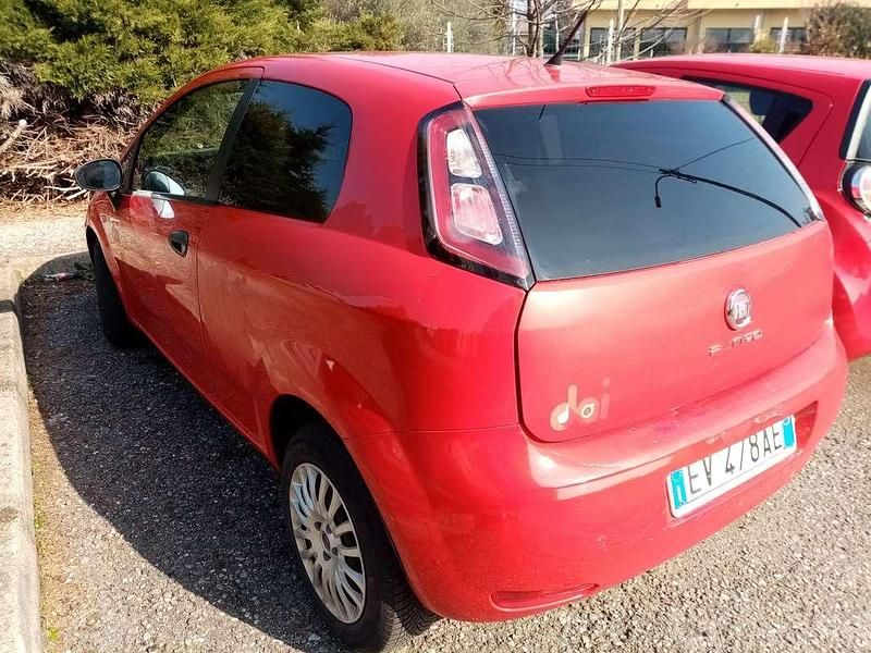 Usata Fiat Grande Punto S 75 CV (55 kW) 2013 Utilitaria