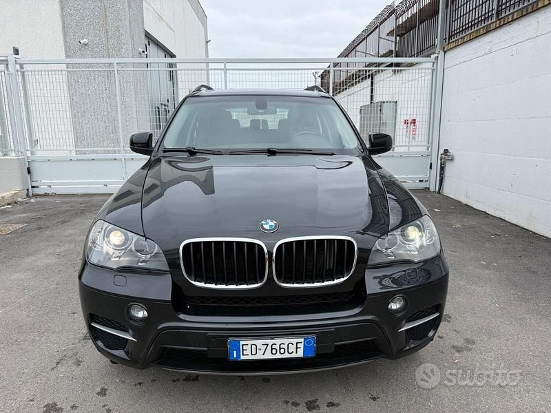 Usata BMW X5 245 CV (180 kW) 2010 Nero SUV