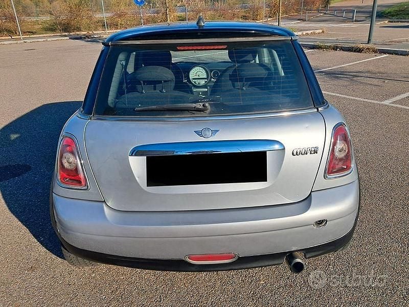 Usata Mini Cooper 120 CV (88 kW) 2008 Grigio Utilitaria
