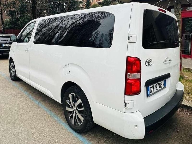 Usata Toyota Proace Verso 177 CV (130 kW) 2019 Bianco Station wagon