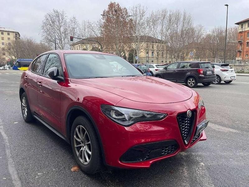 Usata Alfa Romeo Stelvio Sprint 160 CV (117 kW) 2023 Rosso SUV