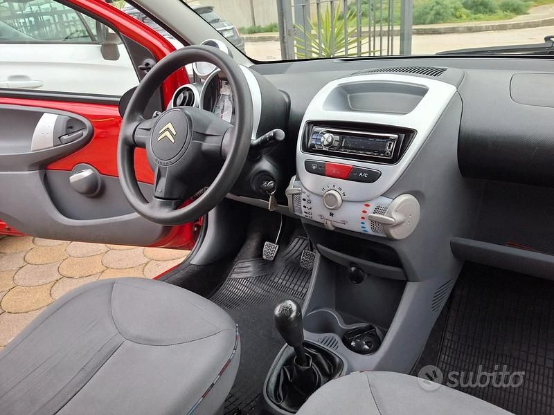 Usata Citroën C1 68 CV (50 kW) 2010 Rosso Utilitaria