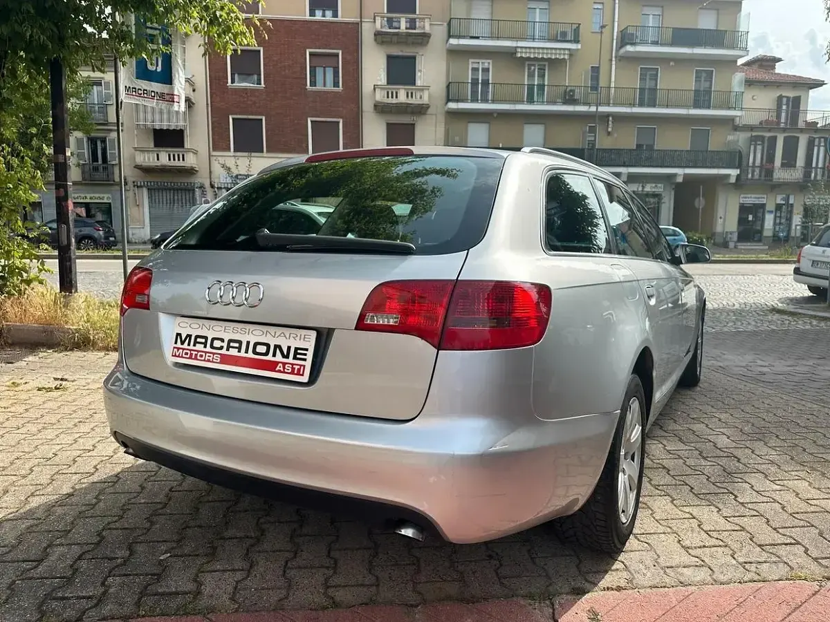 Usata Audi A6 140 CV (102 kW) 2008 Grigio Station wagon