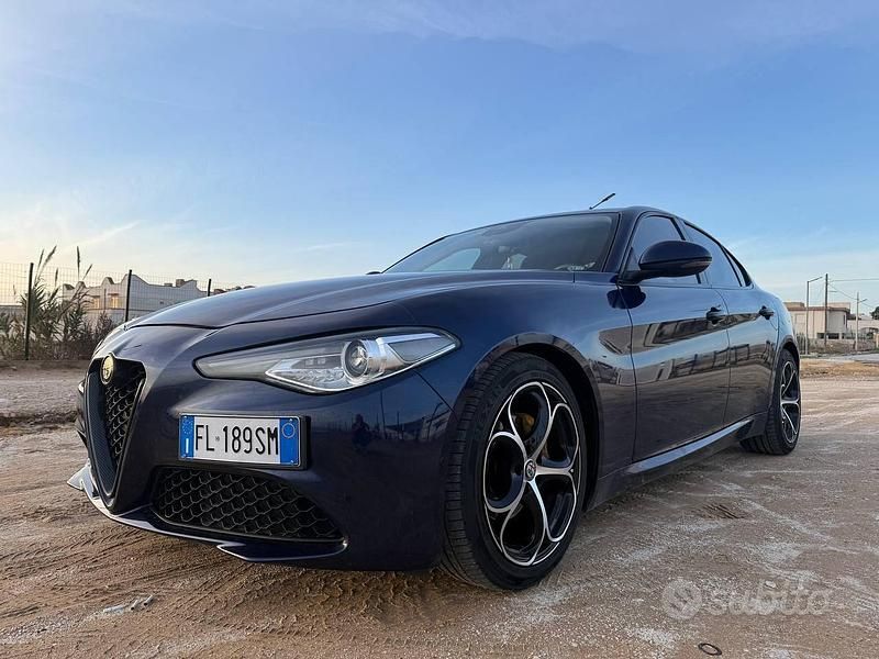 Usata Alfa Romeo Giulia Super 150 CV (110 kW) 2017 Berlina