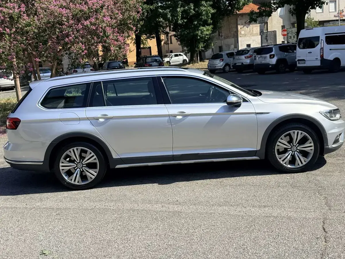 Usata VW Passat 239 CV (175 kW) 2016 Other Station wagon
