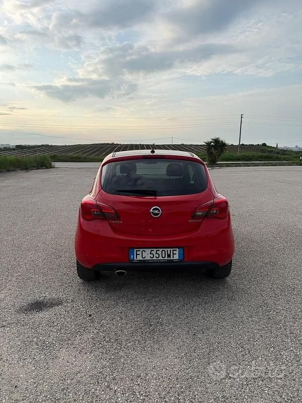 Usata Opel Corsa 2014 Rosso Utilitaria