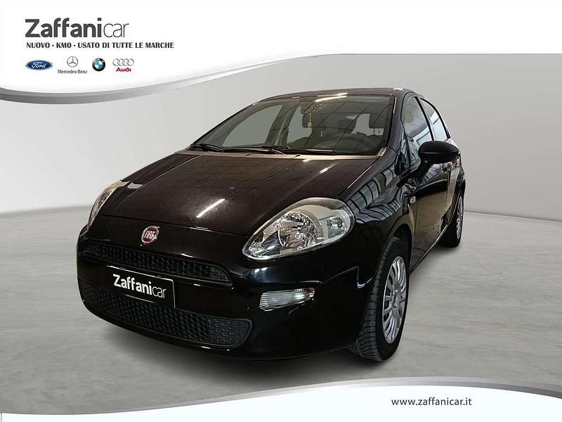 Nero Usata 2018 Fiat Punto S Due volumi | 9900 € (Molto cara) - Immagine 1/4