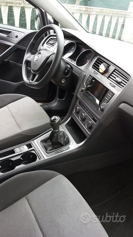 Usata VW Golf VII 105 CV (77 kW) 2014 Grigio Berlina