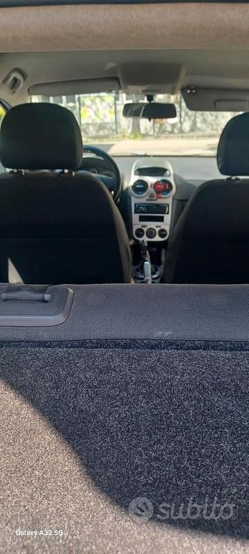Usata Opel Corsa 69 CV (50 kW) 2008 Grigio Utilitaria