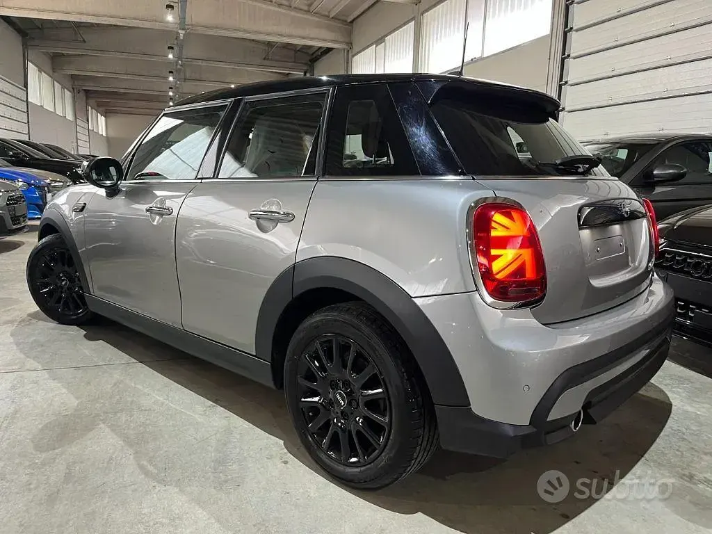 Usata Mini Cooper 136 CV (100 kW) 2024 Grigio Utilitaria