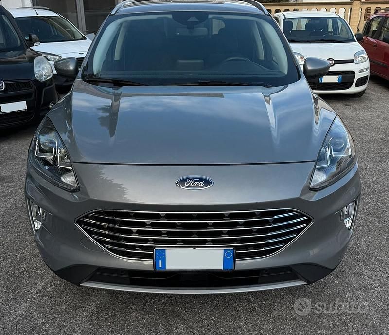 Usata Ford Kuga Titanium X 120 CV (88 kW) 2020 Grigio SUV