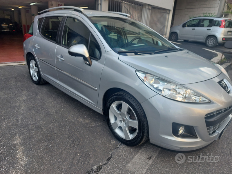 Usato 2011 Peugeot 207 1.6 Diesel 92 CV (4.800 €)