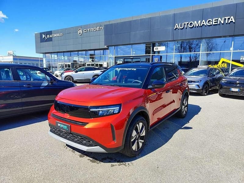 Nuova Opel Frontera 83 kW (113 CV) 2025 Canyon orangetetto nero SUV