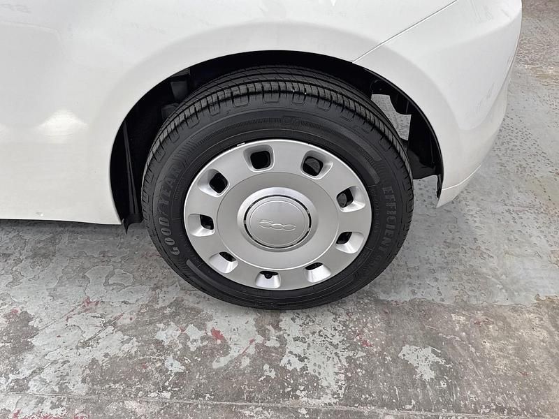 Usata Fiat 500 70 CV (51 kW) 2023 Bianco Utilitaria