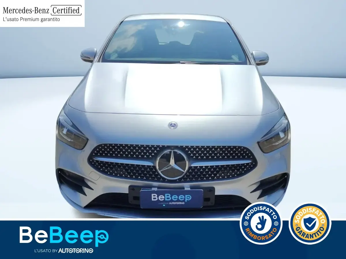 Usata Mercedes B180 AMG line 116 CV (85 kW) 2024 Argento metallizzato Utilitaria